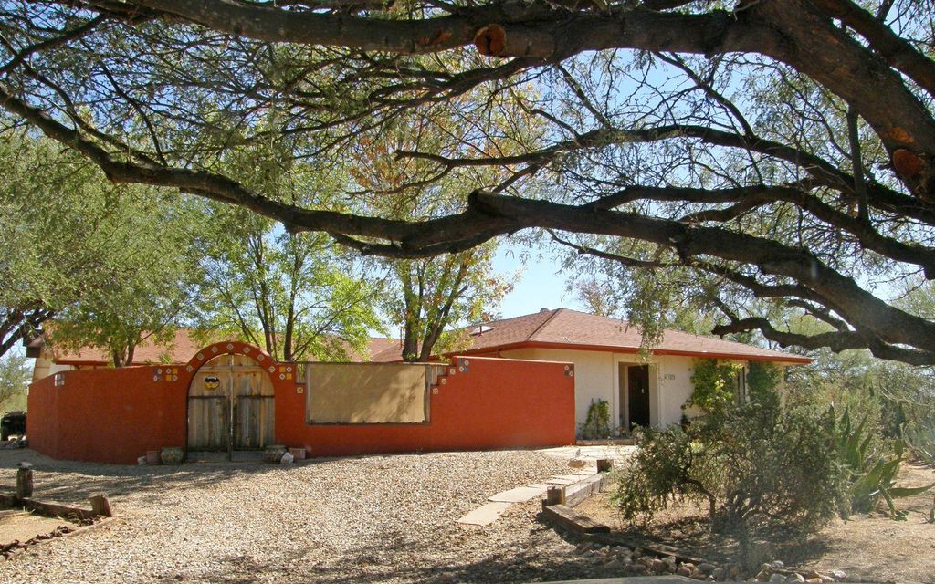 3.86 acres, Saint David, AZ, Property ID 7124131 Land and Farm