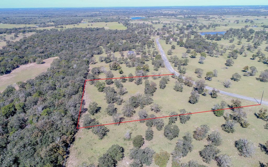 3.14 acres, Luling, TX, Property ID 3026588 Land and Farm