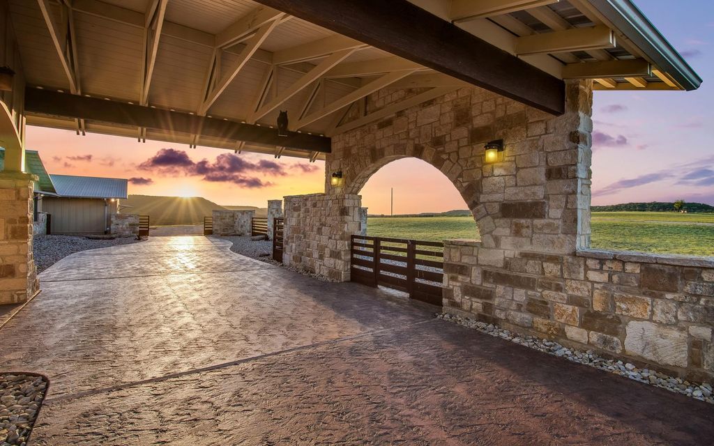 95 acres, Clifton, TX, Property ID 7225438 Land and Farm