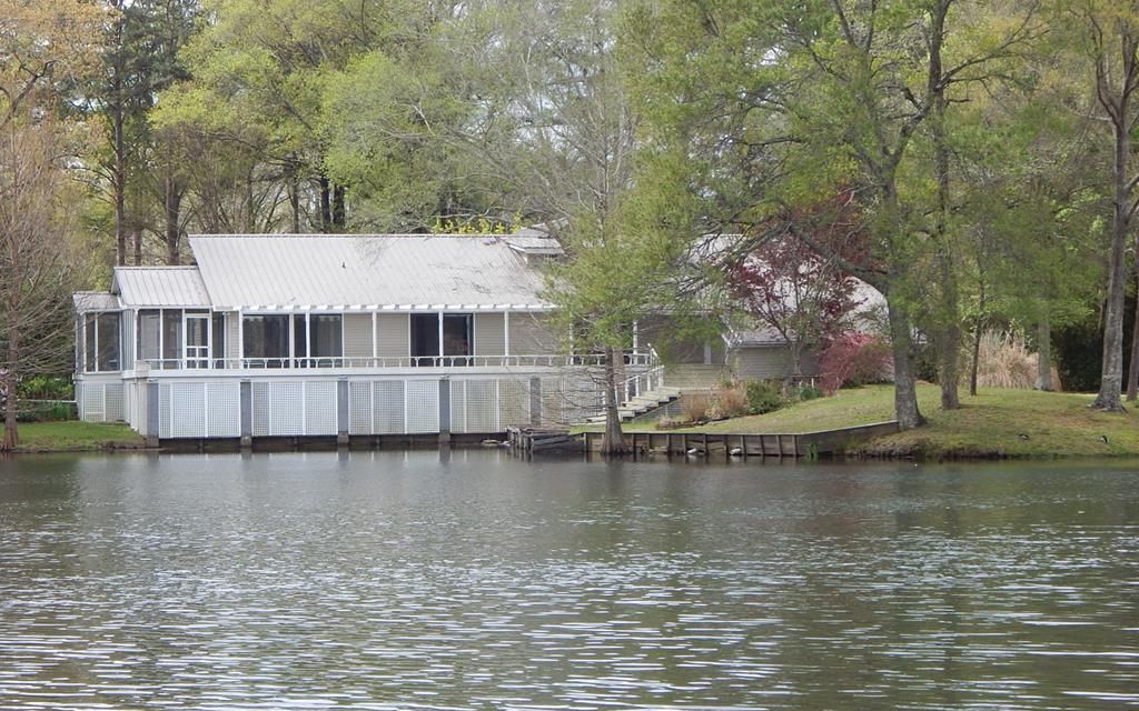 2.09 acres, MS, Property ID 7693015 Land and Farm