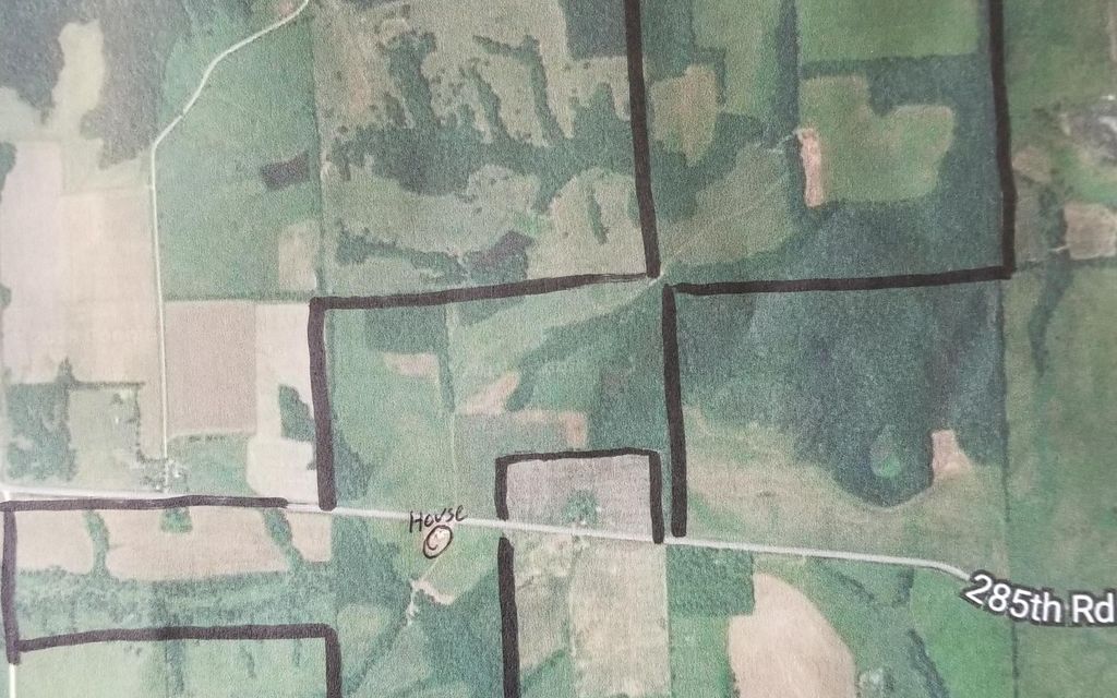 424 acres, Cantril, IA, Property ID 7709682 Land and Farm
