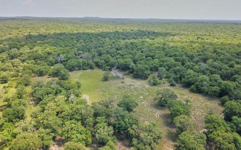 86 acres, Seguin, TX, Property ID 7871992 Land and Farm