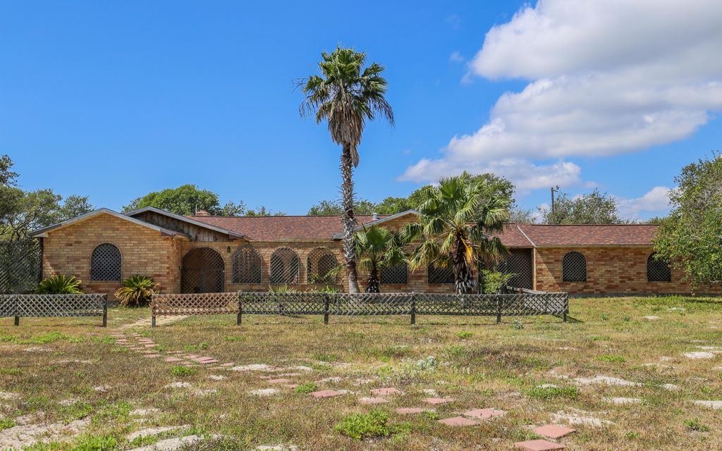 12 acres, Corpus Christi, TX, Property ID 8018025 Land and Farm