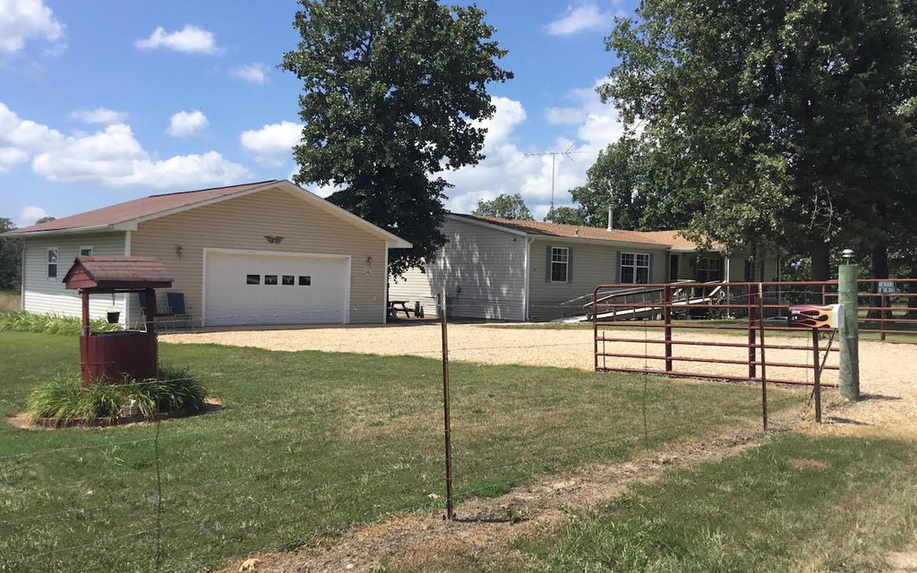 10 acres, Gainesville, MO, Property ID 7451978 Land and Farm