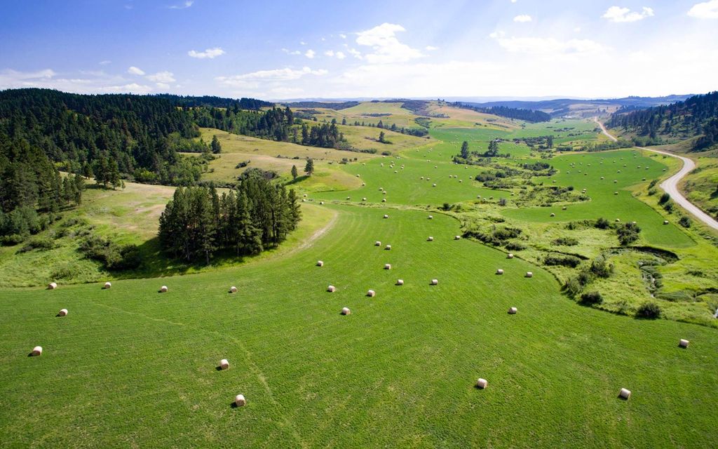 679 acres, Lewistown, MT, Property ID 8406420 Land and Farm