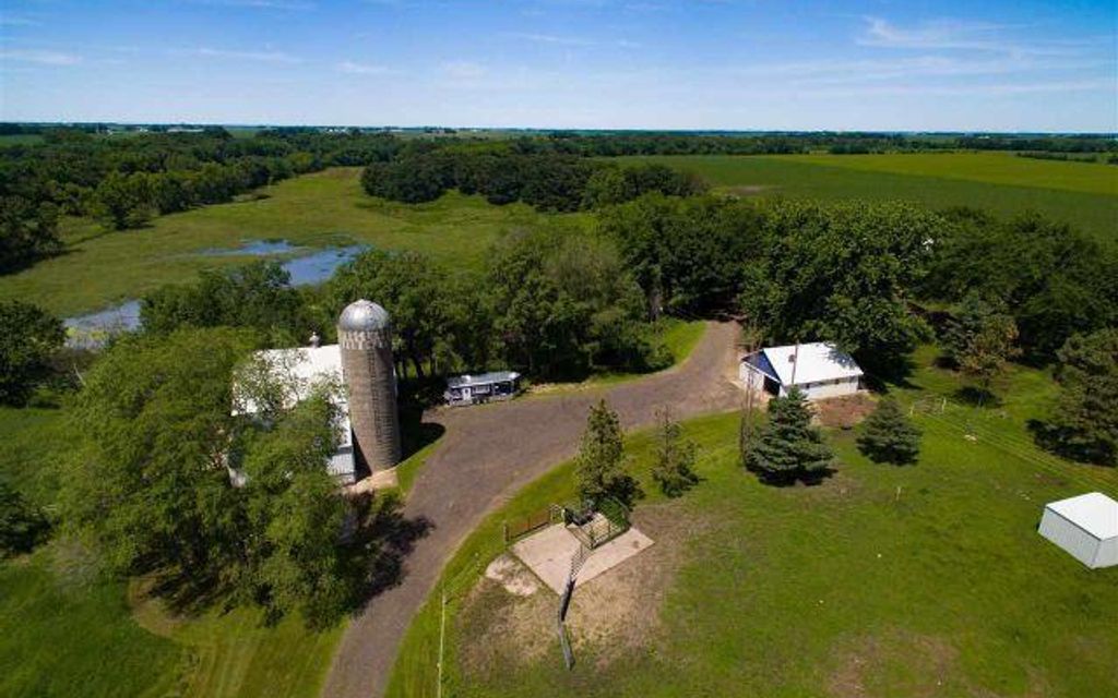 37.68 acres, Mapleton, MN, Property ID 8479569 Land and Farm