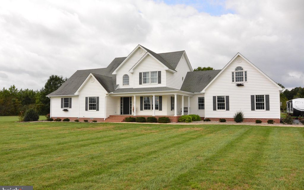 10 acres, DE, Property ID 8518410 Land and Farm