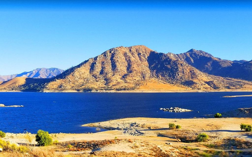 0.17 acres, Lake Isabella, CA, Property ID 8717203 Land and Farm