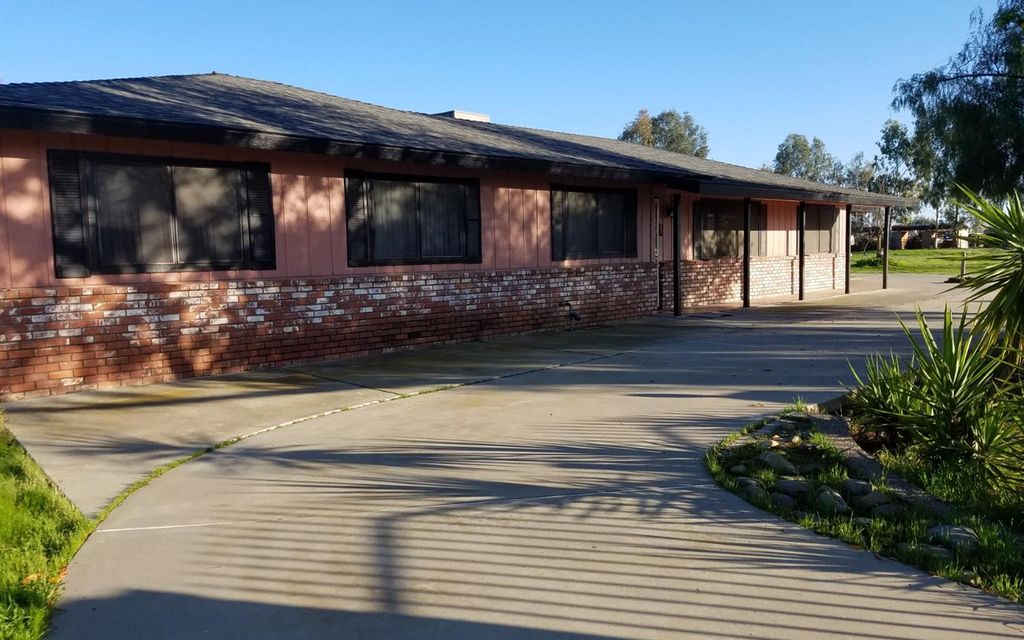 2 acres, Madera, CA, Property ID 9102148 Land and Farm