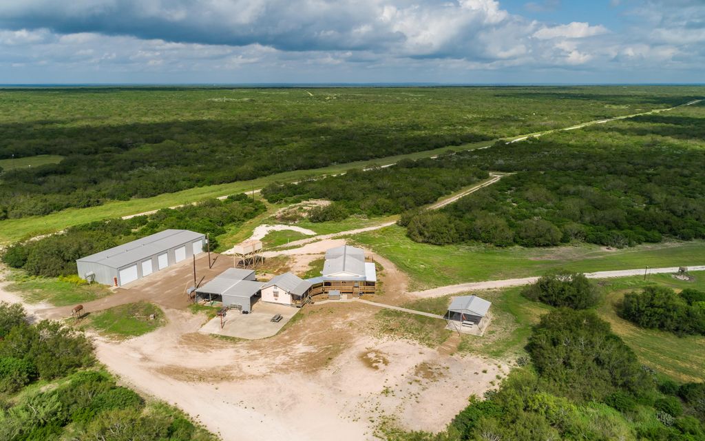 672.86 acres, Tilden, TX, Property ID 9138431 Land and Farm