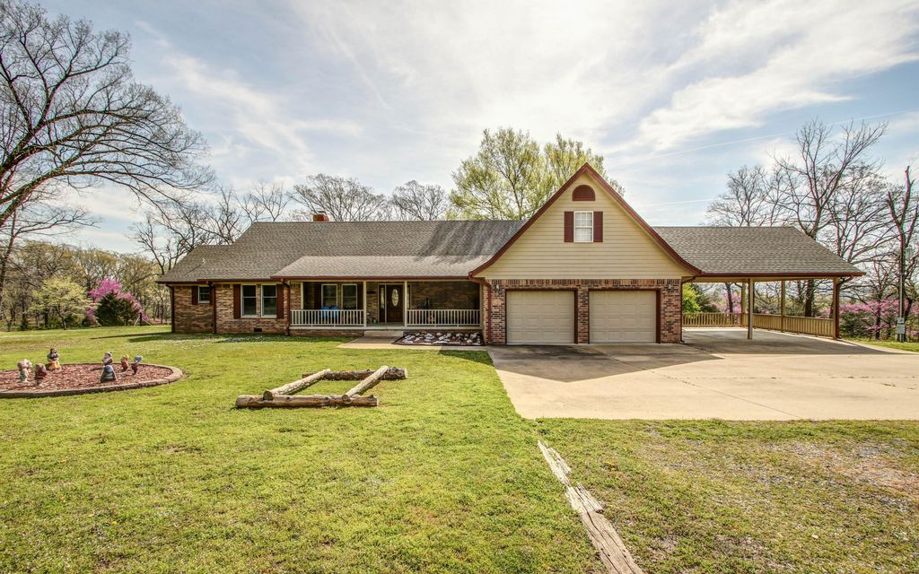 416 Acres Tahlequah Ok Property Id 2329500 Land And Farm