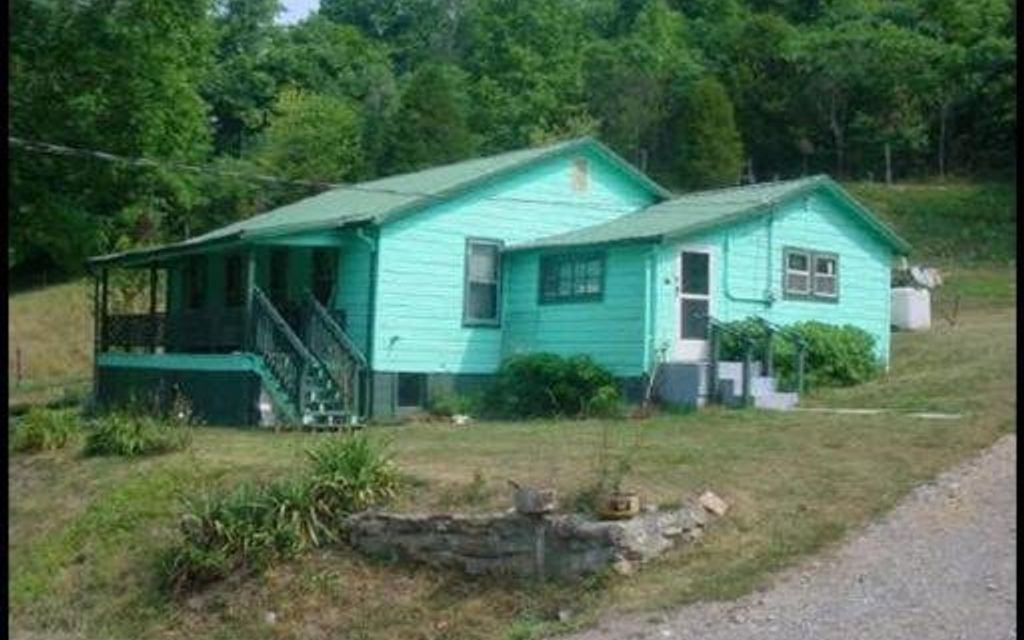 9 acres, Rose Hill, VA, Property ID 9279470 Land and Farm