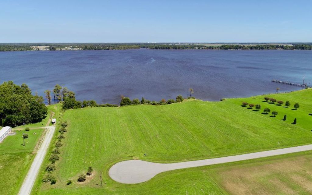 1.01 acres, New Hope, NC, Property ID 9301508 Land and Farm