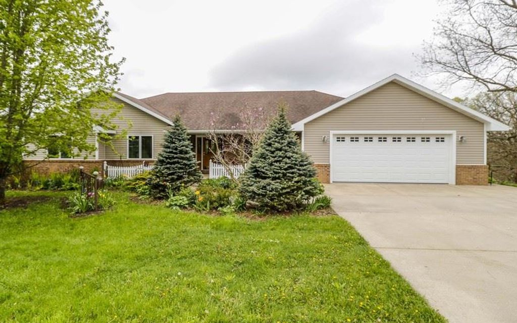 6.97 acres, Blue Mounds, WI, Property ID 9443637 Land and Farm