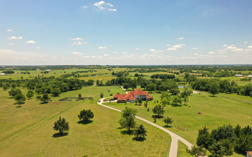 84 acres, Brenham, TX, Property ID 9549543 Land and Farm