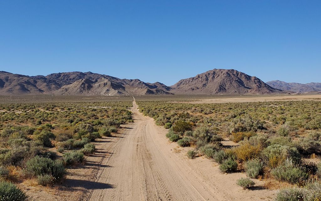 7.05 acres, Lucerne Valley, CA, Property ID 9617549 Land and Farm