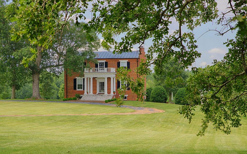 131 acres, Scottsville, VA, Property ID 9685474 Land and Farm