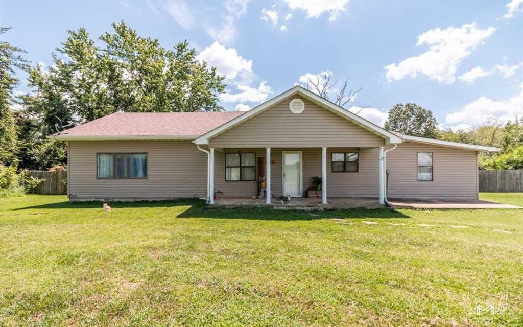 8.2 acres, Poplar Bluff, MO, Property ID 9733358 Land and Farm