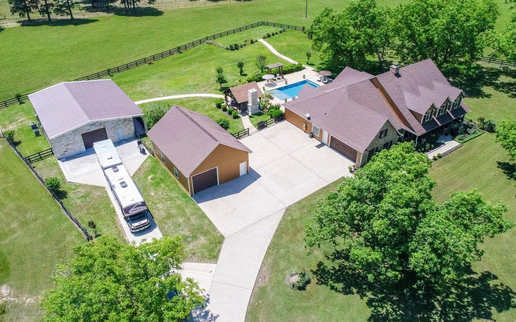 340 acres, Crockett, TX, Property ID 9774624 Land and Farm