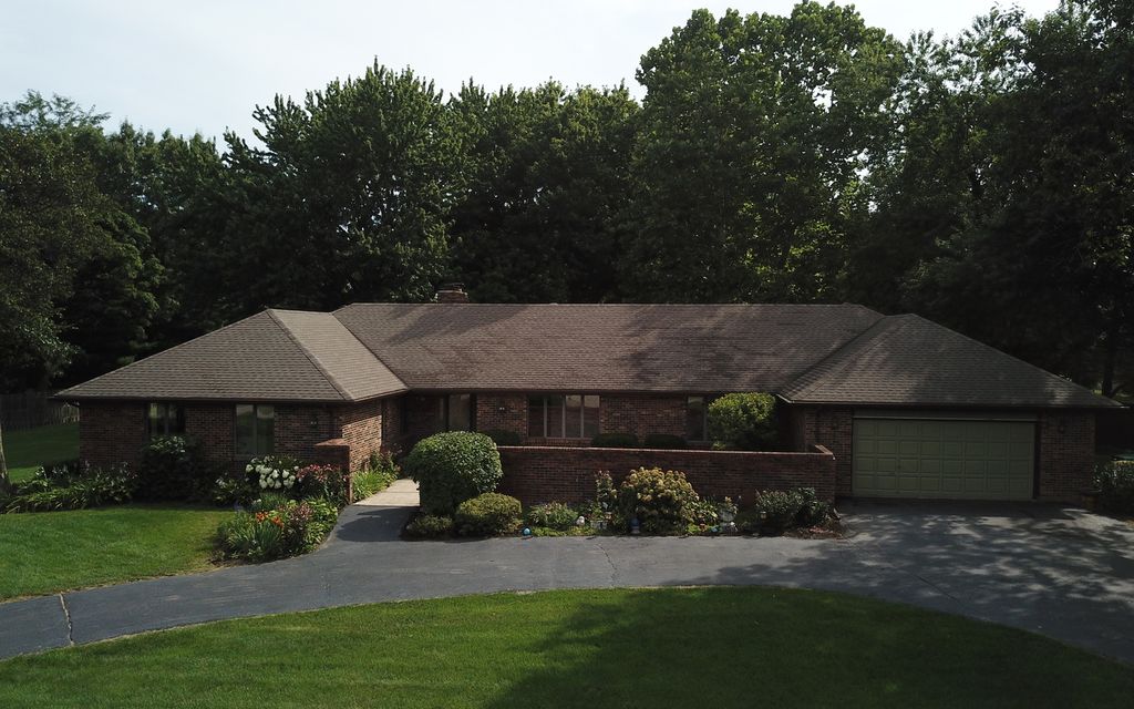 1.29 acres, Campton Hills, IL, Property ID 9808915 Land and Farm