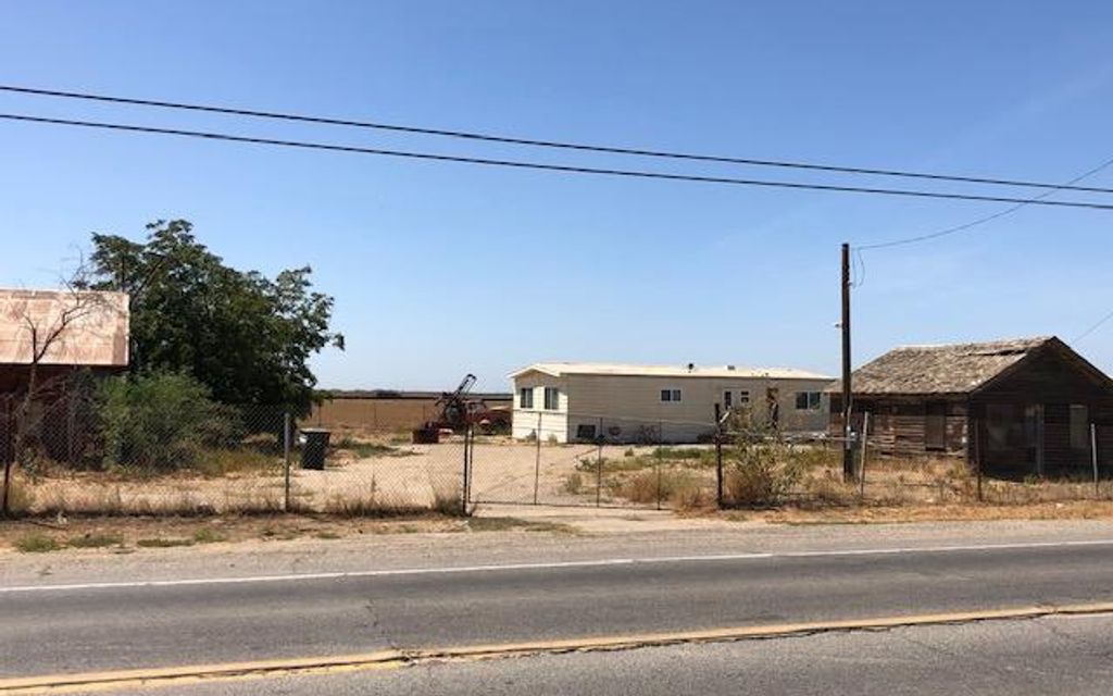 2.65 acres, Hanford, CA, Property ID 9850189 Land and Farm