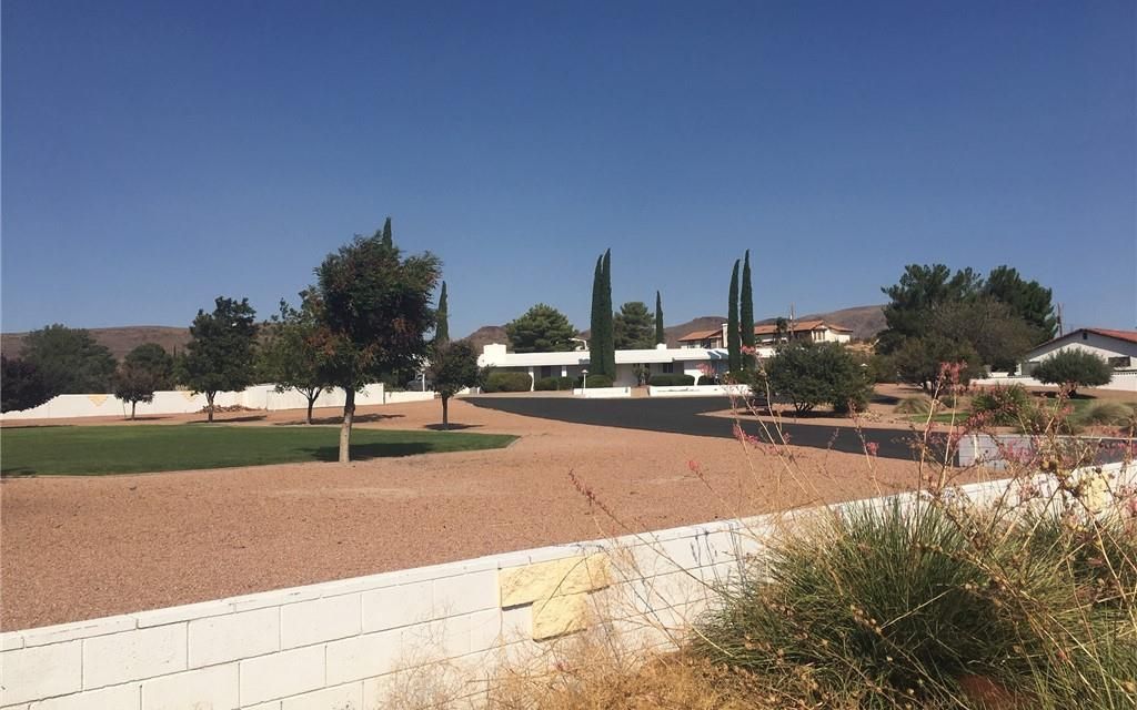 2.02 acres, Kingman, AZ, Property ID 9862988 Land and Farm