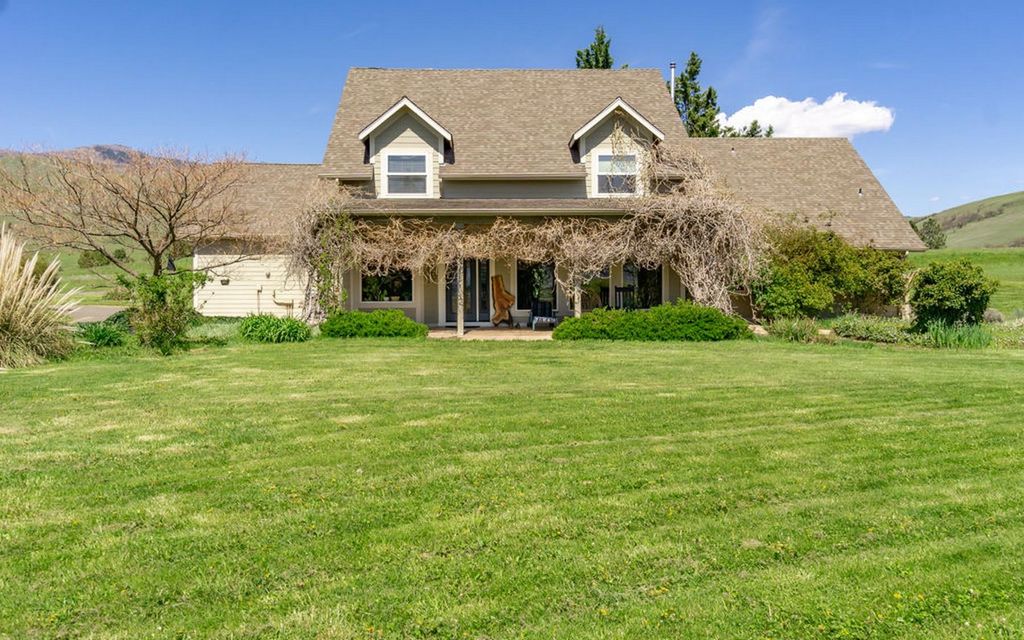 5 acres, Ashland, OR, Property ID 9193359 Land and Farm