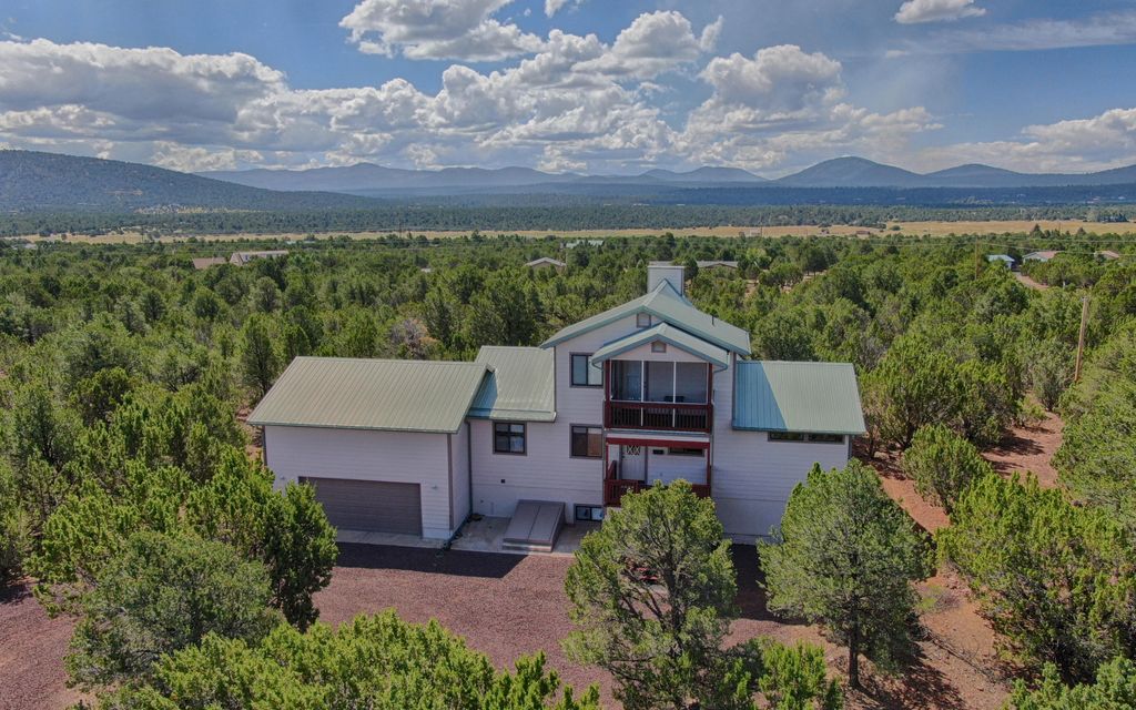 5 acres, Vernon, AZ, Property ID 9931262 Land and Farm