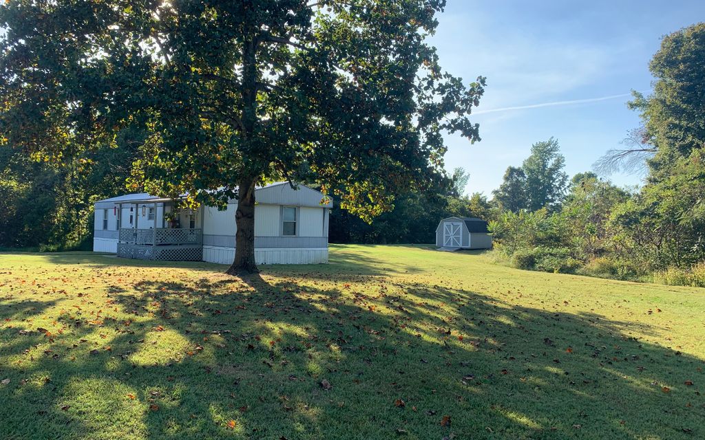 81 acres, Hornbeak, TN, Property ID 9990196 Land and Farm