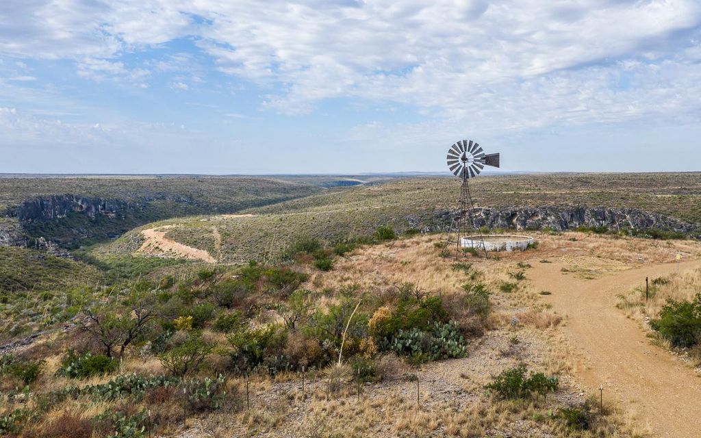 14293 acres, Comstock, TX, Property ID 9295491 Land and Farm