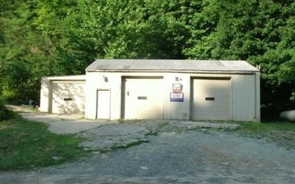 0.37 acres, Duck, WV, Property ID 10031556 Land and Farm