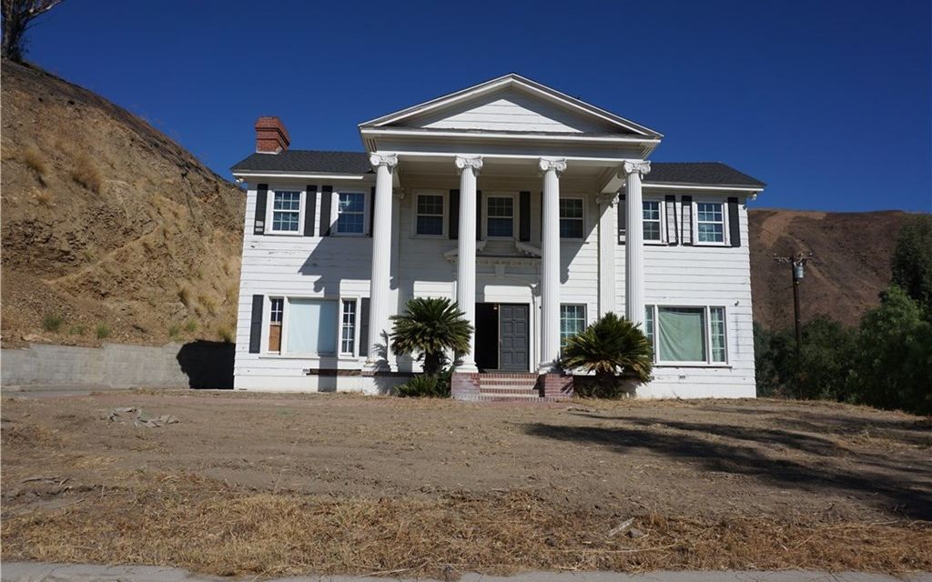 2.61 acres, San Bernardino, CA, Property ID 10045864 Land and Farm