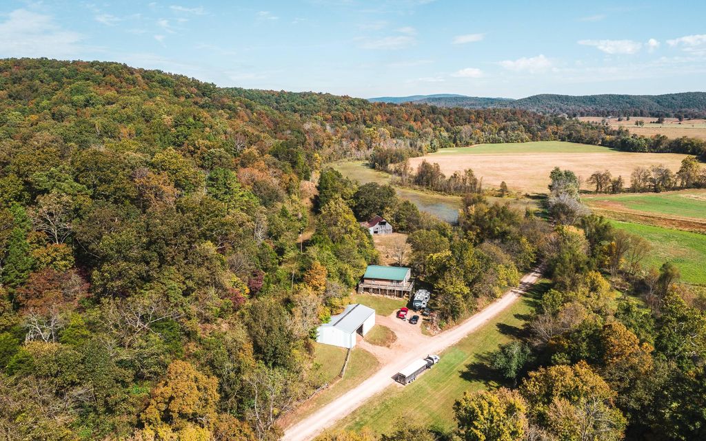 125 acres, Des Arc, MO, Property ID 10010870 Land and Farm