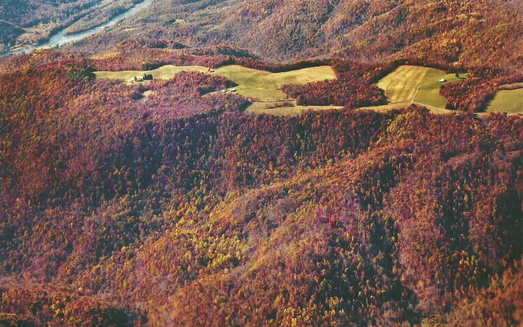 400 acres, Sandstone, WV, Property ID 10079141 Land and Farm