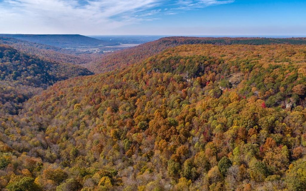 10 acres, Monteagle, TN, Property ID 10072814 Land and Farm