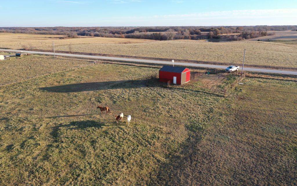 5.2 acres, Bloomfield, IA, Property ID 10151129 Land and Farm