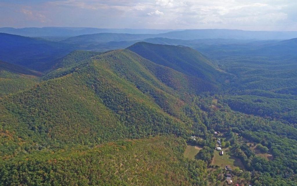 559 acres, Covington, VA, Property ID 10153907 Land and Farm