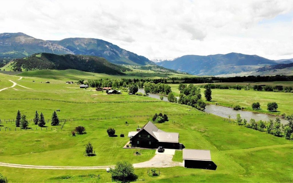 5 acres, Nye, MT, Property ID 9321446 Land and Farm