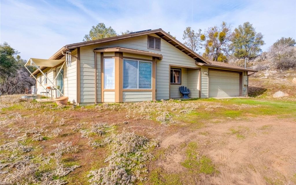 5 acres, Mariposa, CA, Property ID 10251638 Land and Farm