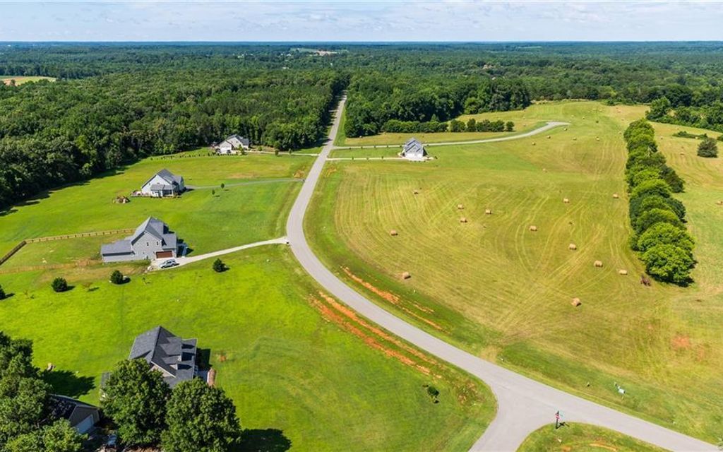 2.01 acres, Powhatan, VA, Property ID 10267684 Land and Farm