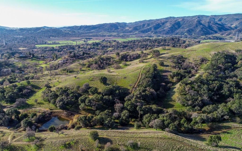 134 acres, Vacaville, CA, Property ID 10277204 Land and Farm