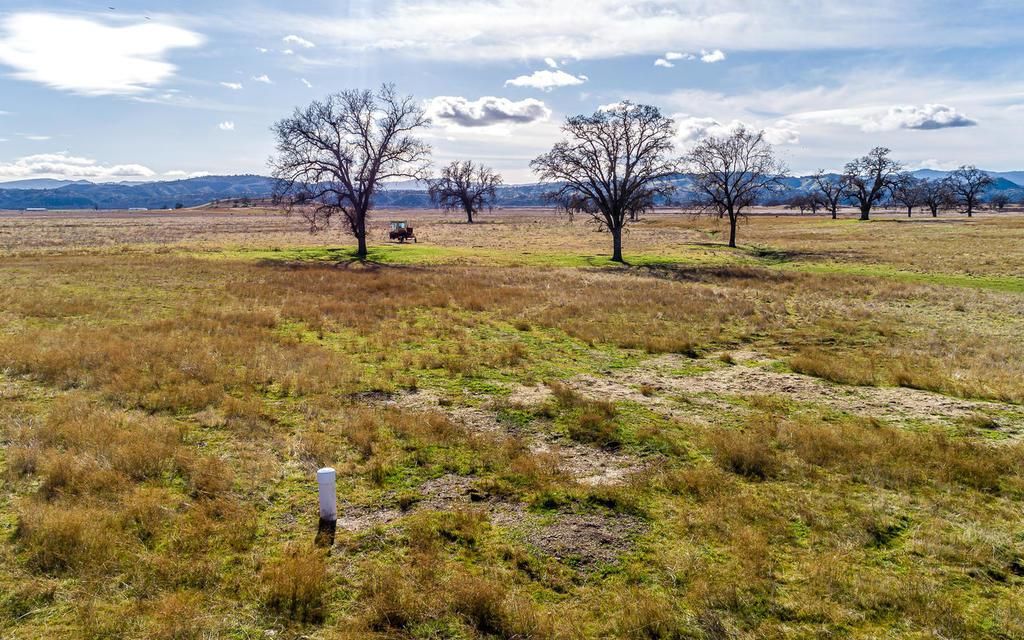 40 acres, Lockwood, CA, Property ID 10008719 Land and Farm