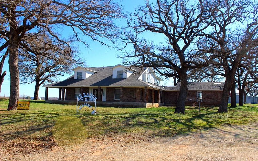 10 acres, De Leon, TX, Property ID 10279042 Land and Farm