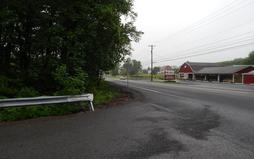 3.94 acres, Effort, PA, Property ID 10287449 Land and Farm