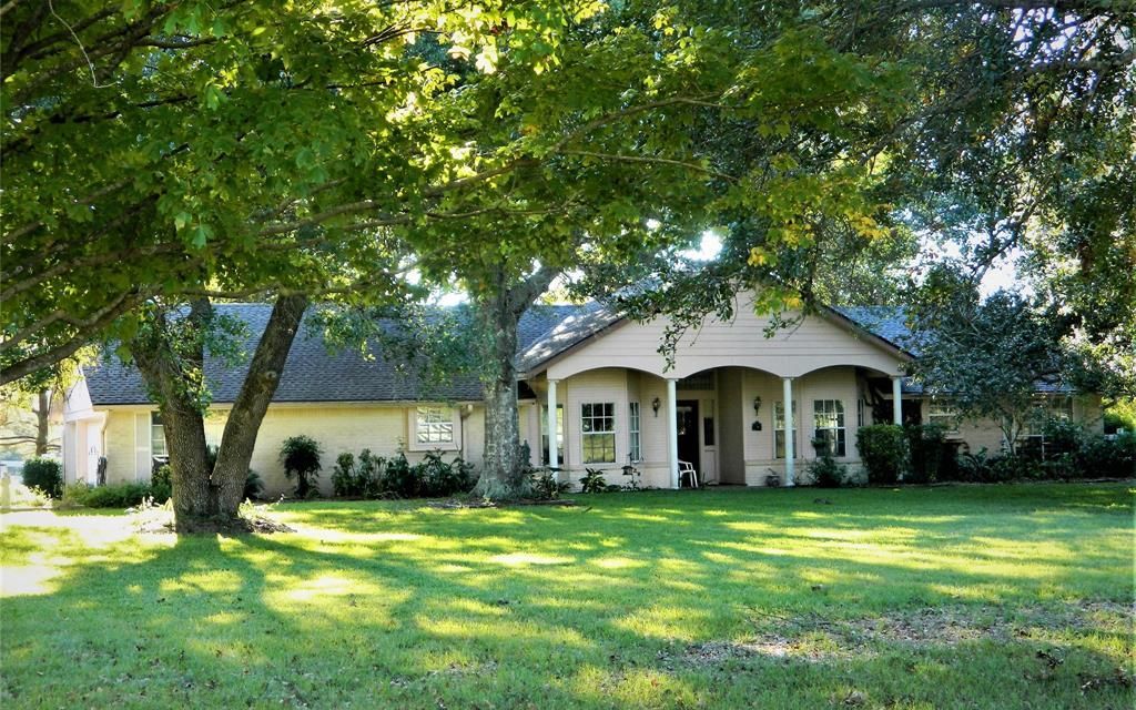 2 acres, Sealy, TX, Property ID 10307255 Land and Farm