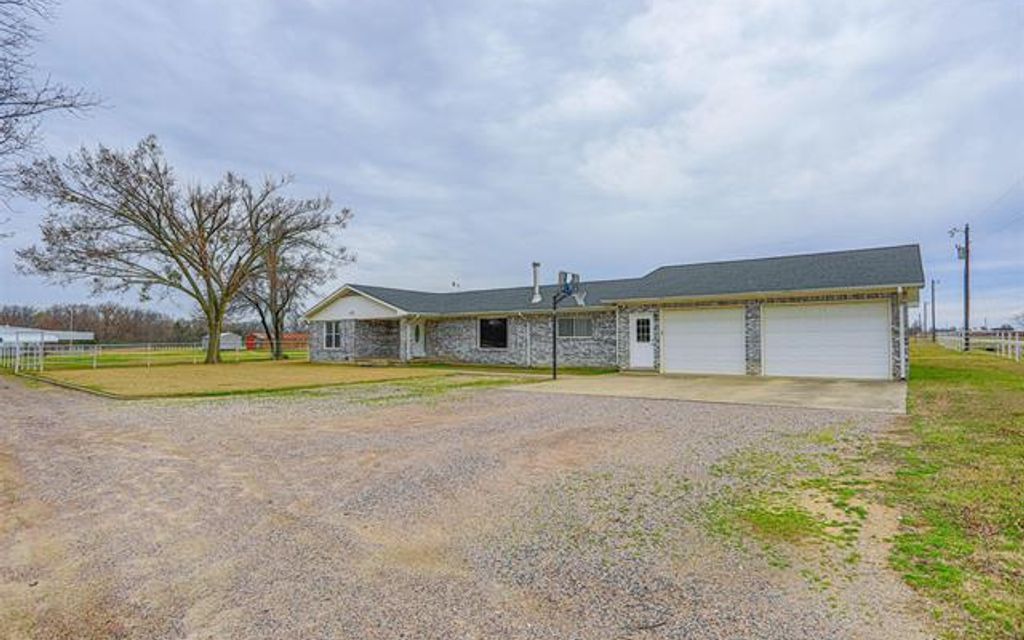 11.71 acres, Whitesboro, TX, Property ID 10318755 Land and Farm