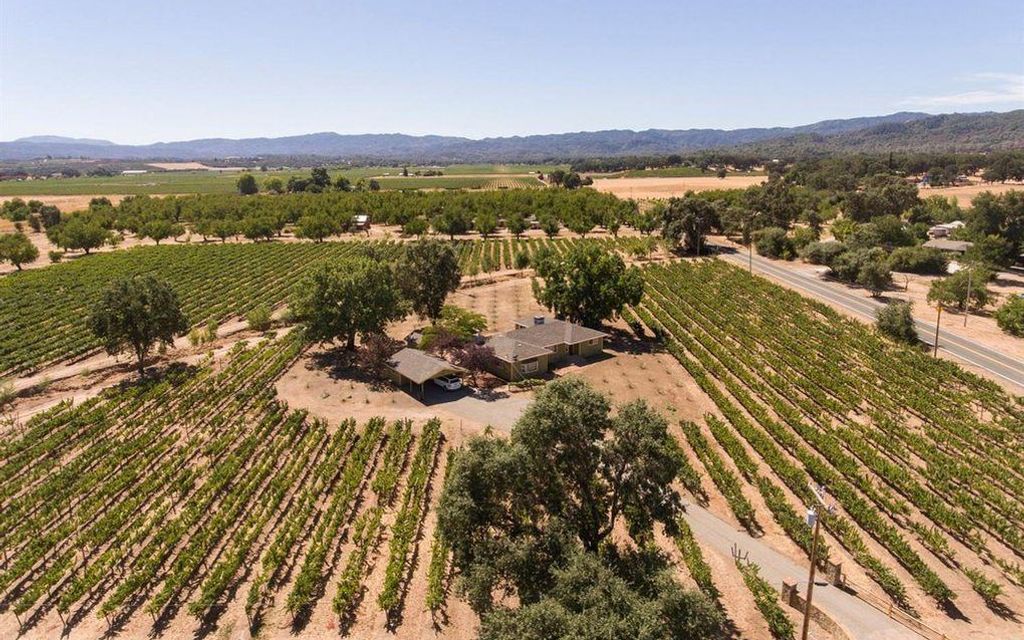 9.07 acres, Lakeport, CA, Property ID 10321724 Land and Farm