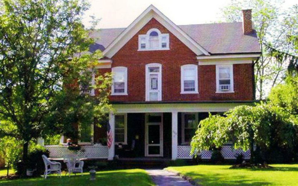 1 acre, White Sulphur Springs, WV, Property ID 10321848 Land and Farm