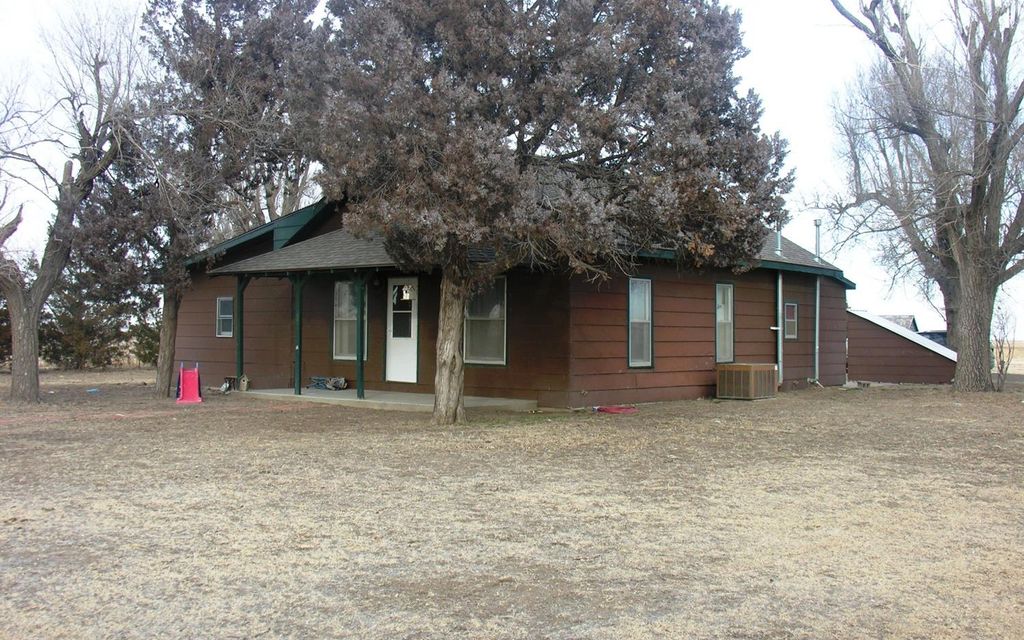 2 acres, Tyrone, OK, Property ID 10324592 Land and Farm