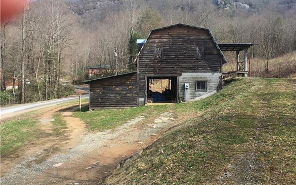 34.7 acres, Hendersonville, NC, Property ID 10333751 Land and Farm